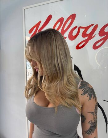 Full leaked Lilyjanexx private onlyfans photo