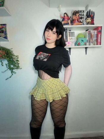 Full leaked Lilywaifu private onlyfans photo