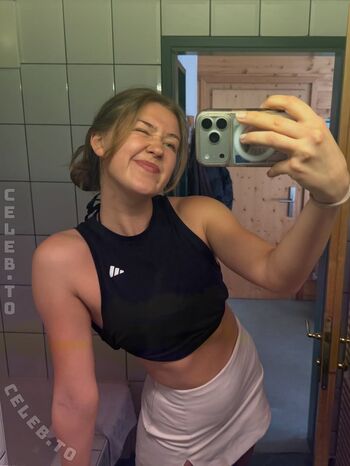 Full leaked Lilyyxfit private onlyfans photo