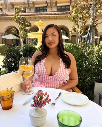 Linda Vo