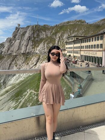ling_00_ee