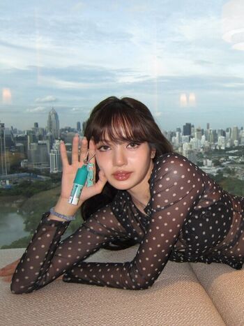Lisa Blackpink