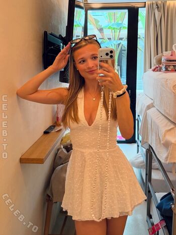 Full leaked Lisa kppers private onlyfans photo