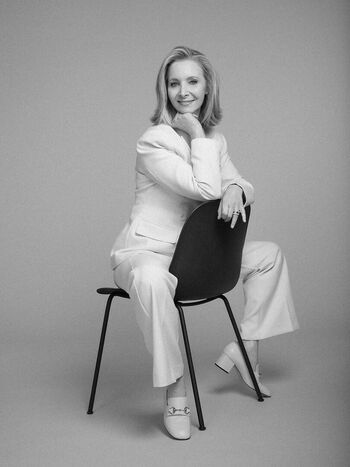 Full leaked Lisa kudrow private onlyfans photo