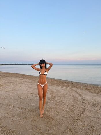 Full leaked Lisha li private onlyfans photo