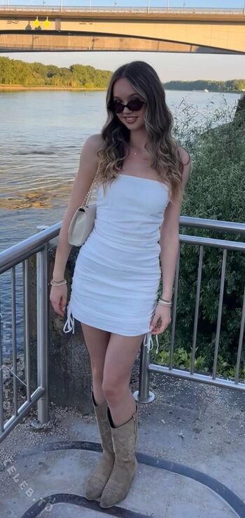 Full leaked Livia melody private onlyfans photo