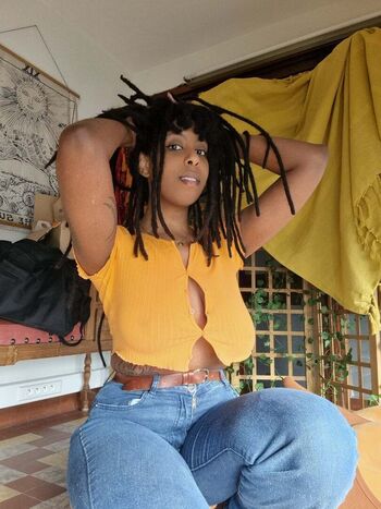 Full leaked Livieburke private onlyfans photo
