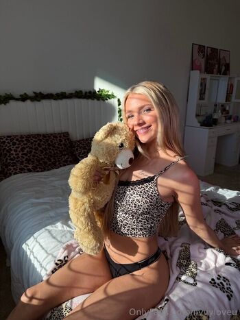 Full leaked Livvykay private onlyfans photo