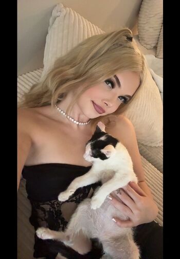 Lizzyis2nasty