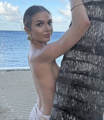 Lola Weippert