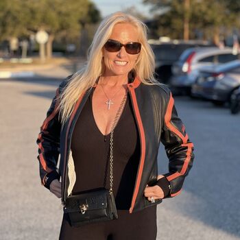 Lorraine Ziff