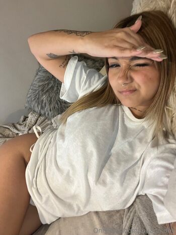Full leaked Louane dby private onlyfans photo