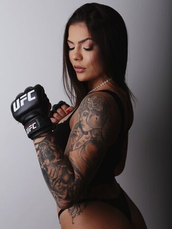 Luana Santos