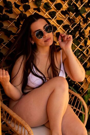Full leaked Lucy banks private onlyfans photo