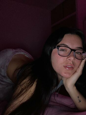 Full leaked Lunabunn private onlyfans photo