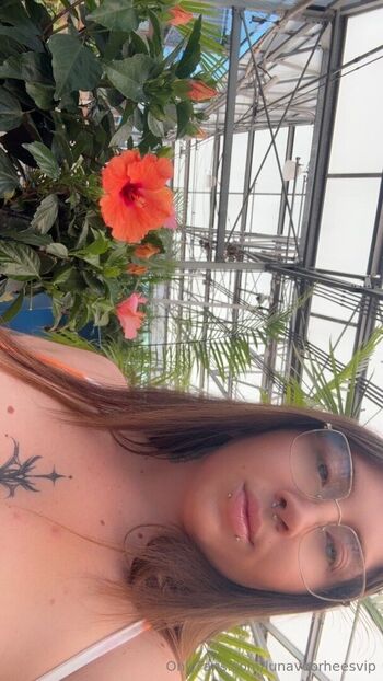 Full leaked Lunavoorhees private onlyfans photo