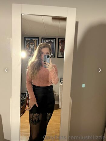 Full leaked Lustlizzie private onlyfans photo