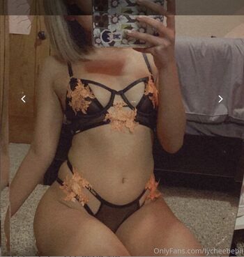 Full leaked Lycheebobaxo private onlyfans photo