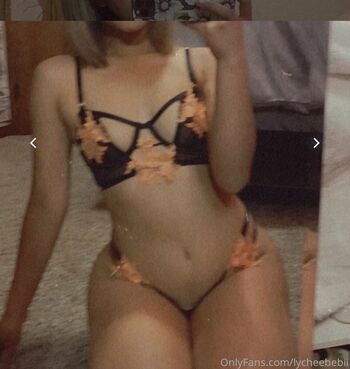 Full leaked Lycheebobaxo private onlyfans photo