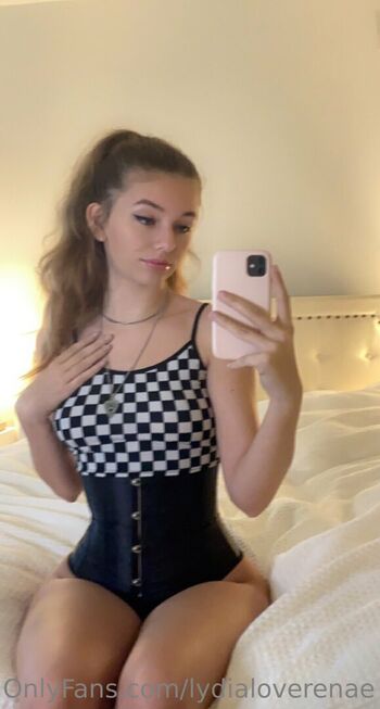 Lydia Renae