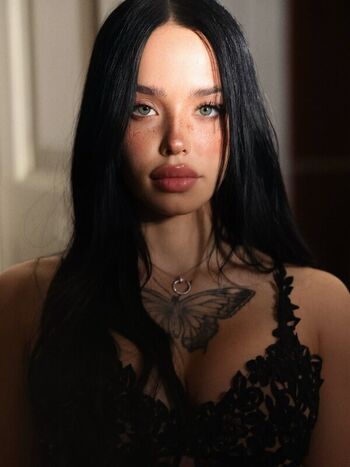 Full leaked Lyna com private onlyfans photo