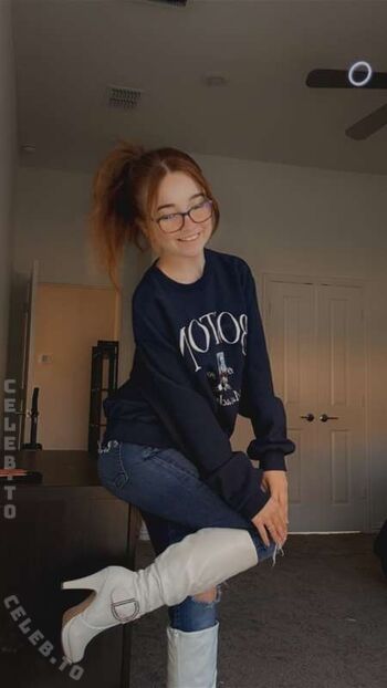 Lyssaurora