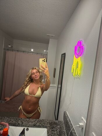 Full leaked Macyxaldy private onlyfans photo