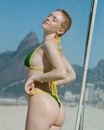 mai_buzzcut