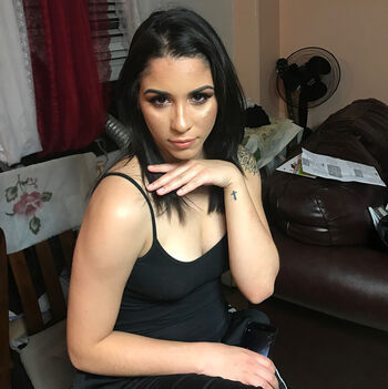 Maleni Cruz