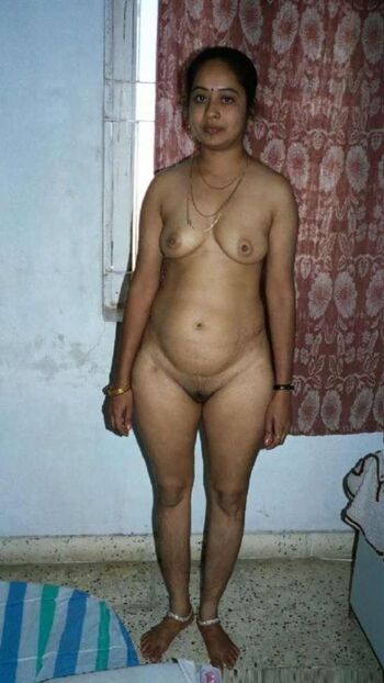 Full leaked Mallu aunty private onlyfans photo