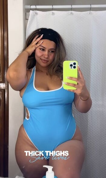 Full leaked Mama e private onlyfans photo