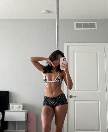 Full leaked Maneaterjade private onlyfans photo