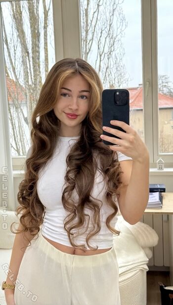 Full leaked Mara kasir private onlyfans photo