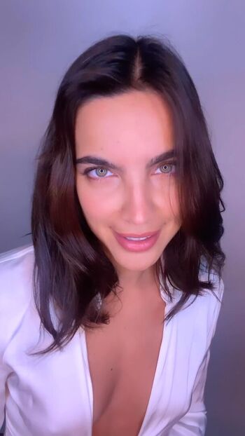 Maria Gabriela De Faria
