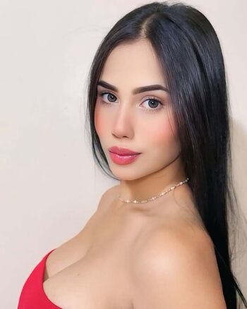 Maria Pernia