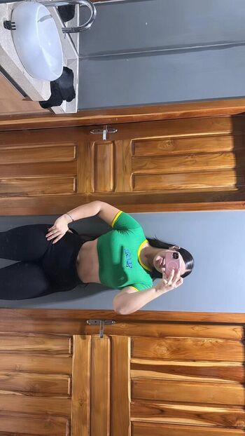 Full leaked Marianathielen private onlyfans photo