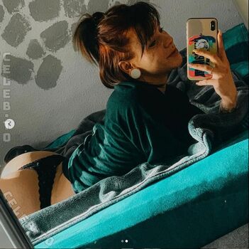 Full leaked Mariarouge page private onlyfans photo