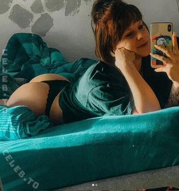 Full leaked Mariarouge page private onlyfans photo