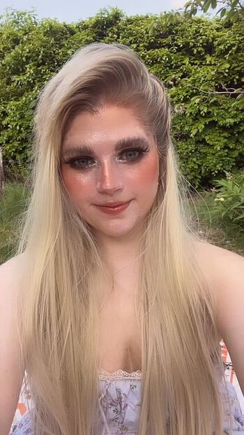 Marina Joyce