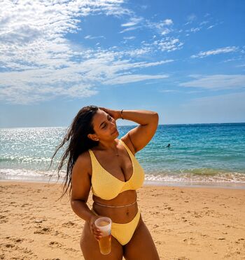 Full leaked Maryam alpha private onlyfans photo