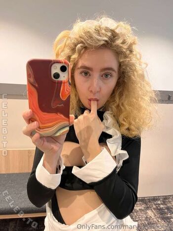 MaryjaneAuryn