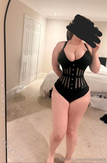 Full leaked Masked mia private onlyfans photo