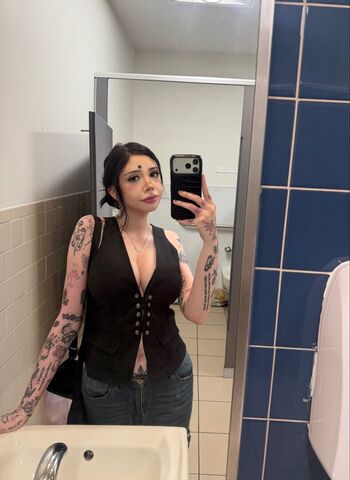 Full leaked Meepmomentt private onlyfans photo
