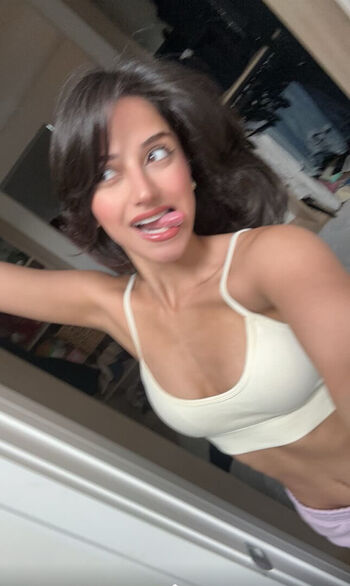 Full leaked Melody oz private onlyfans photo