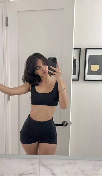 Full leaked Melodymelowo private onlyfans photo