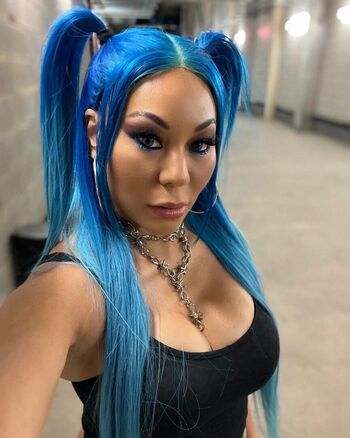 Mia Yim