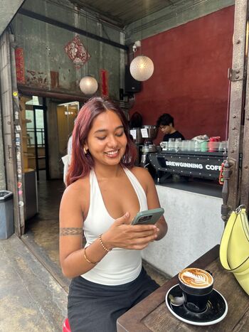 Mia Z