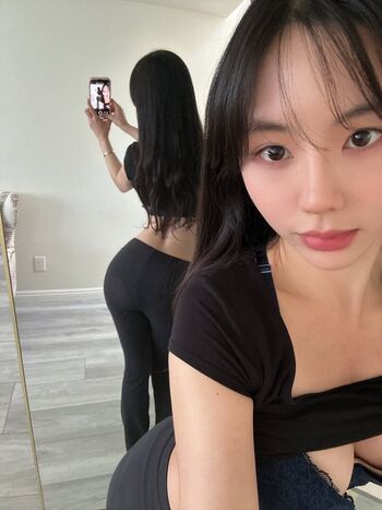 Full leaked Miababyy xo private onlyfans photo
