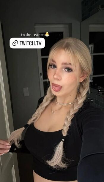 Full leaked Mialiliaa private onlyfans photo