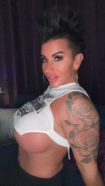 Full leaked Michelena rose private onlyfans photo